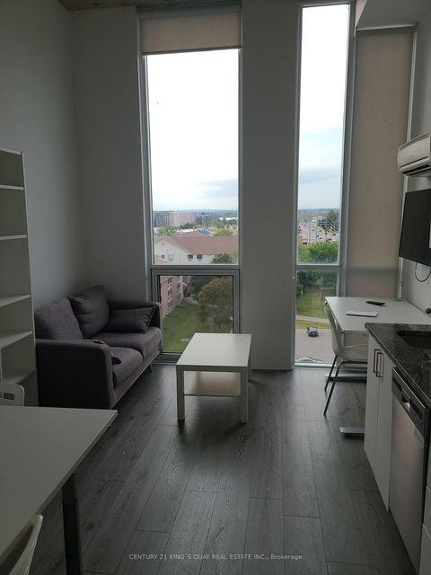 Photo 5 at 523 - 1900 Simcoe Street N, Samac, Oshawa