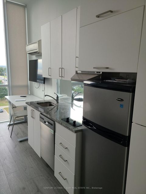 Photo 6 at 523 - 1900 Simcoe Street N, Samac, Oshawa