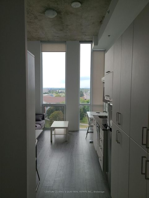 Photo 9 at 523 - 1900 Simcoe Street N, Samac, Oshawa