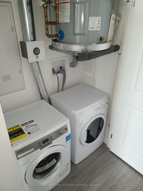 Photo 10 at 523 - 1900 Simcoe Street N, Samac, Oshawa