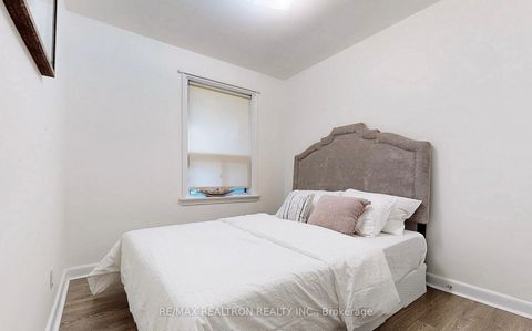 Photo 20 at 331 Boisdale Avenue, Harding, Richmond Hill