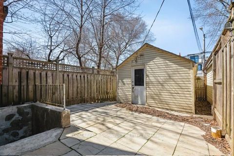 Photo 47 at 176 Gillard Avenue, Coxwell, Toronto