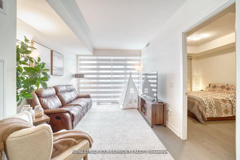 Photo 6 at 1711 - 330 Richmond Street W, Waterfront Communities C1, Toronto