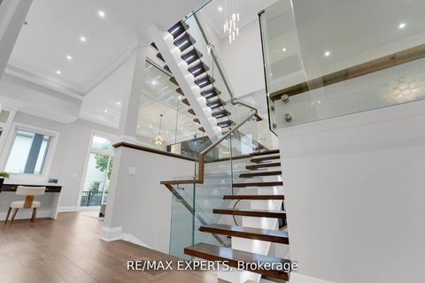 Photo 6 at 92 Churchill Avenue, Willowdale West, Toronto