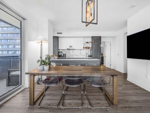 Photo 7 at 6609 - 138 Downes Street, Waterfront Communities C1, Toronto