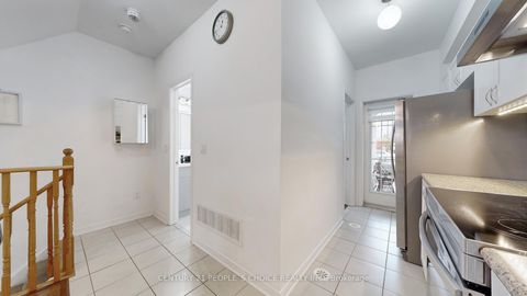 Photo 19 at 1 - 35 Island Road, Rouge E10, Toronto