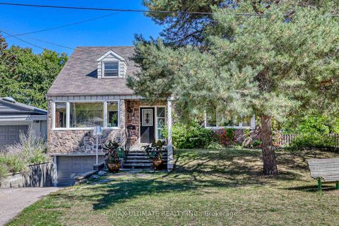 Photo 1 at 23 Westcroft Drive, West Hill, Toronto