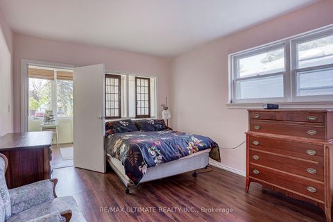Photo 11 at 23 Westcroft Drive, West Hill, Toronto