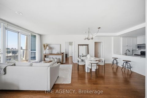 Photo 3 at 3311 - 208 Queens Quay W, Waterfront Communities C1, Toronto