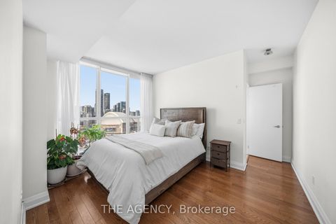 Photo 7 at 3311 - 208 Queens Quay W, Waterfront Communities C1, Toronto