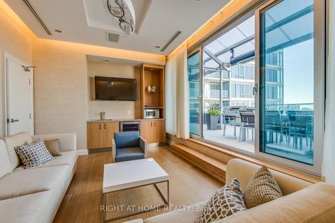 Photo 10 at 203W - 565 Wilson Avenue, Clanton Park, Toronto