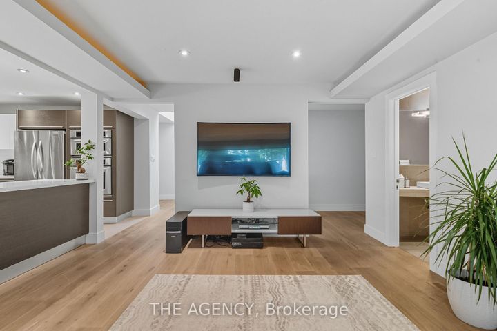 Photo 6 at 92 Citation Drive, Bayview Village, Toronto