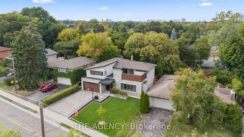 Photo 1 at 92 Citation Drive, Bayview Village, Toronto