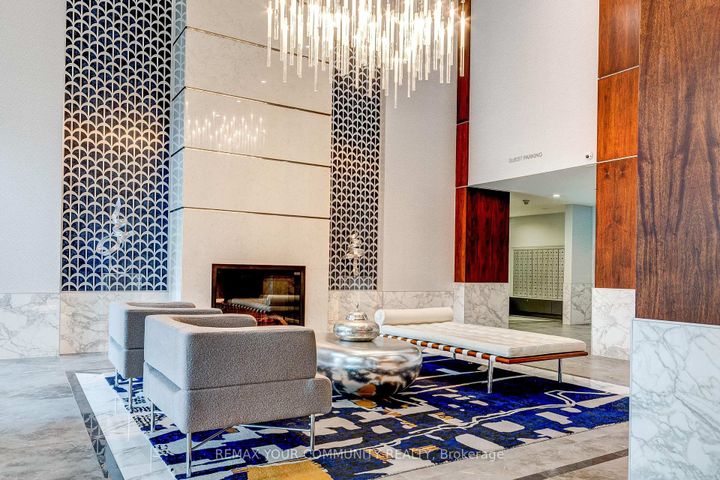 Photo 3 at 813 - 17 Barberry Place, Bayview Village, Toronto