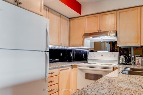 Photo 10 at 813 - 17 Barberry Place, Bayview Village, Toronto