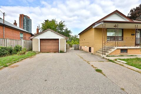 Photo 33 at 38 Claver Avenue, Glen Park, Toronto