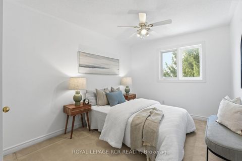 Photo 23 at 122 Downey Circle, Bayview Wellington, Aurora