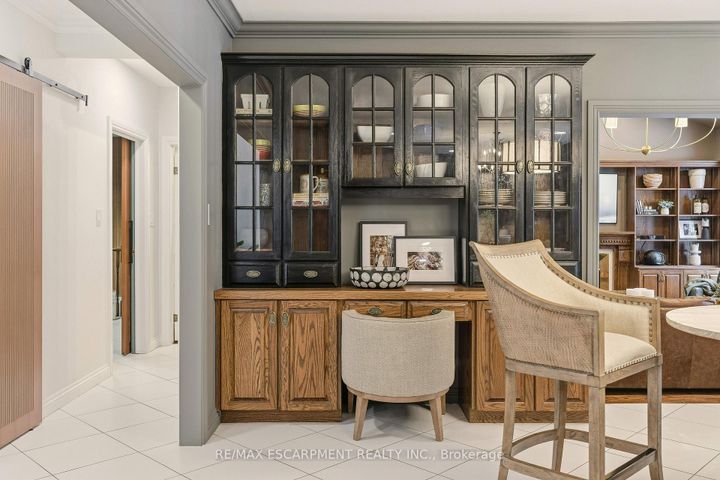 Photo 8 at 82 Maple Drive, Stoney Creek, Hamilton