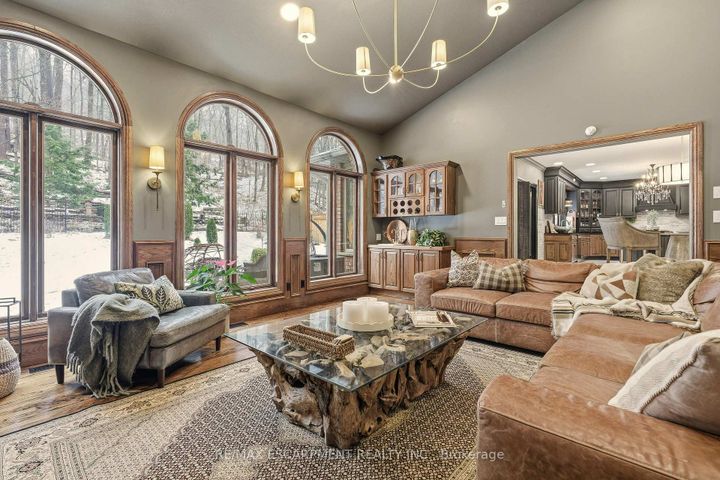 Photo 16 at 82 Maple Drive, Stoney Creek, Hamilton