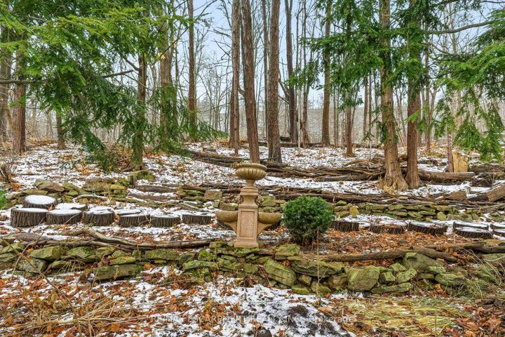 Photo 38 at 82 Maple Drive, Stoney Creek, Hamilton