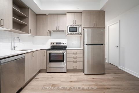 Photo 10 at 621 - 60 George Butchart Drive, CFB, Toronto