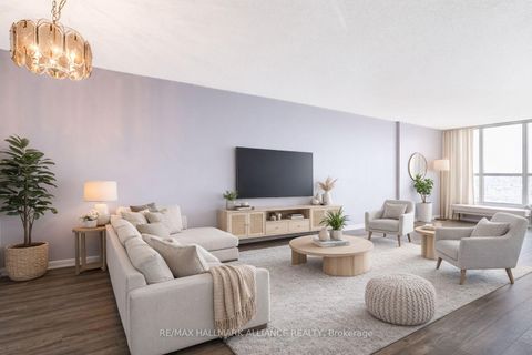 Photo 7 at 707 - 3 Rowntree Road, Jamestown, Toronto