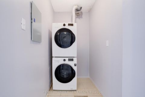 Photo 23 at 707 - 3 Rowntree Road, Jamestown, Toronto