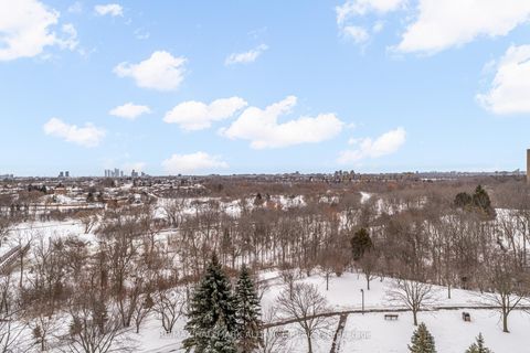 Photo 26 at 707 - 3 Rowntree Road, Jamestown, Toronto