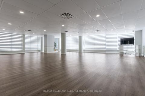 Photo 27 at 707 - 3 Rowntree Road, Jamestown, Toronto