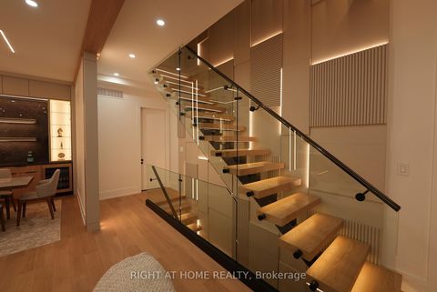 Photo 11 at 33 Thorndale Avenue, Kingsway South, Toronto