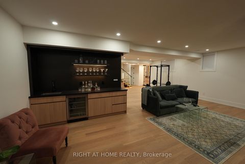 Photo 41 at 33 Thorndale Avenue, Kingsway South, Toronto