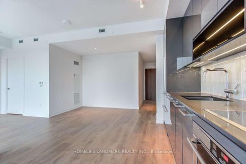 Photo 8 at 2011 - 117 Mcmahon Drive, Bayview Village, Toronto