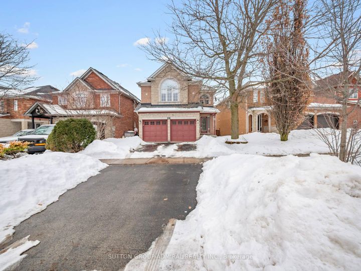 Photo 1 at 82 Belmont Boulevard, Georgetown, Halton Hills