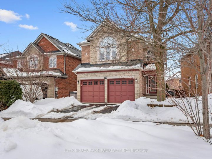 Photo 2 at 82 Belmont Boulevard, Georgetown, Halton Hills