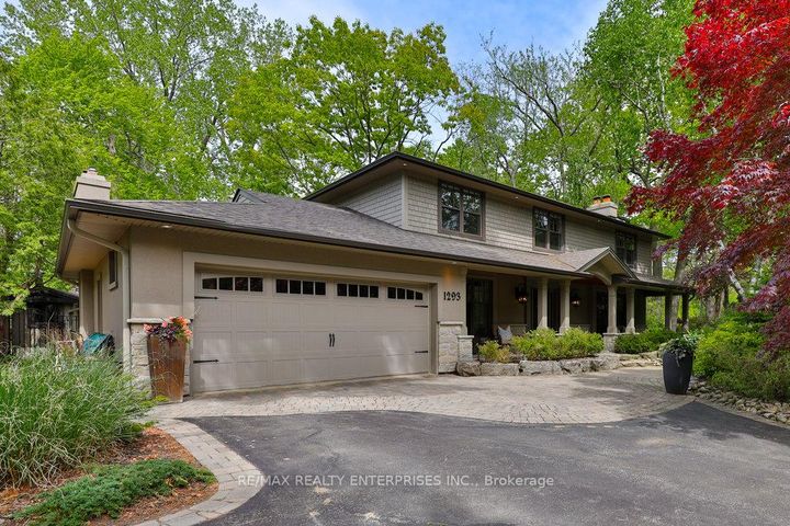 Photo 0 at 1293 Greenoaks Drive, Lorne Park, Mississauga
