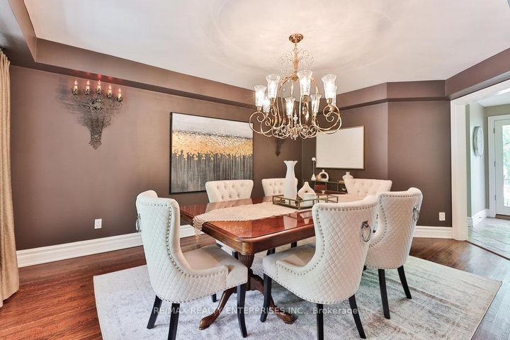 Photo 18 at 1293 Greenoaks Drive, Lorne Park, Mississauga