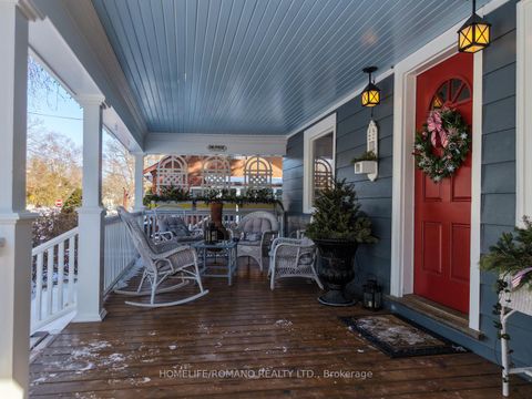 Photo 7 at 11 Dominion Road, Long Branch, Toronto