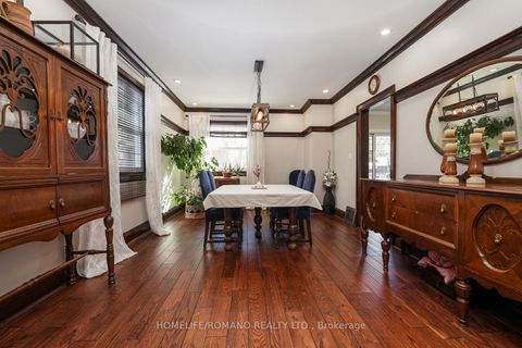 Photo 15 at 11 Dominion Road, Long Branch, Toronto