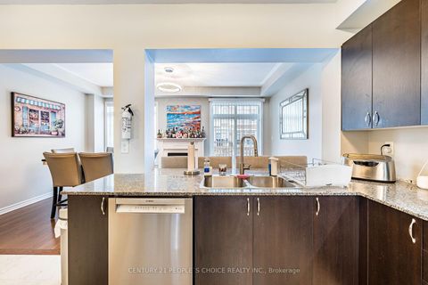 Photo 10 at 142 Farooq Boulevard S, Vellore Village, Vaughan