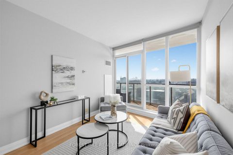 Photo 8 at 701 - 530 St. Clair Avenue W, Cedarvale, Toronto