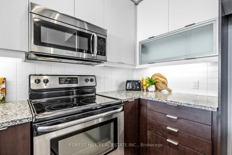 Photo 12 at 701 - 530 St. Clair Avenue W, Cedarvale, Toronto
