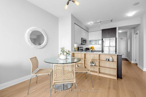 Photo 17 at 701 - 530 St. Clair Avenue W, Cedarvale, Toronto