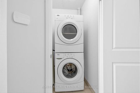 Photo 24 at 701 - 530 St. Clair Avenue W, Cedarvale, Toronto