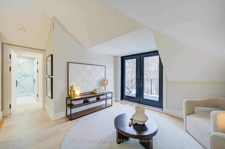 Photo 24 at 6 Hillholm Road, Forest Hill South, Toronto