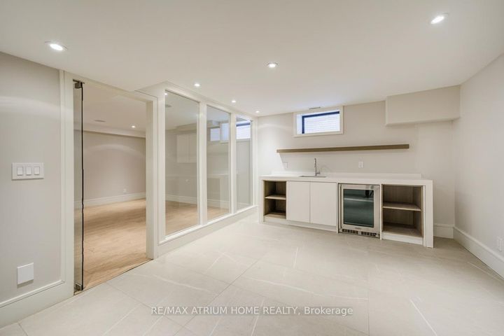 Photo 25 at 6 Hillholm Road, Forest Hill South, Toronto