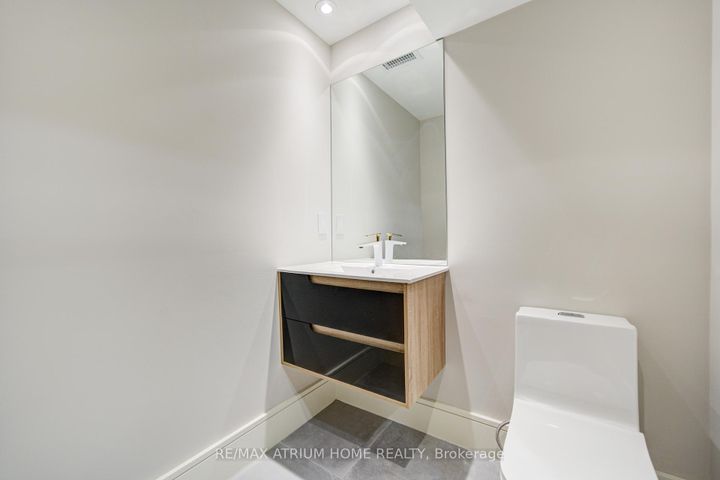 Photo 29 at 6 Hillholm Road, Forest Hill South, Toronto