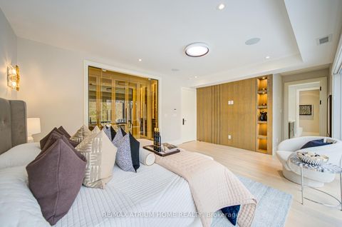 Photo 11 at 6 Hillholm Road, Forest Hill South, Toronto