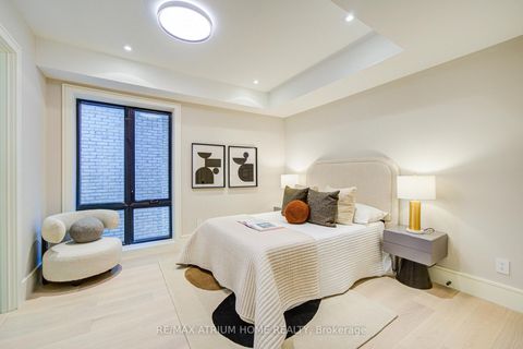 Photo 17 at 6 Hillholm Road, Forest Hill South, Toronto