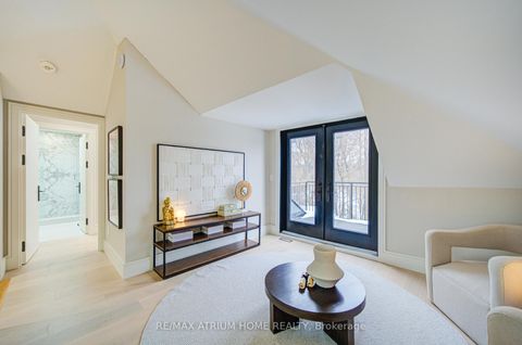 Photo 24 at 6 Hillholm Road, Forest Hill South, Toronto