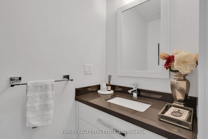 Photo 18 at 378 Elm Road, Lawrence Park North, Toronto